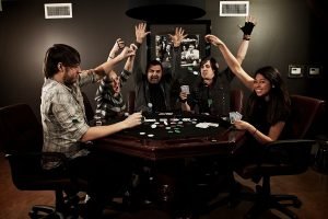 В покер с друзьями онлайн как поставить лицо на другое фото онлайн